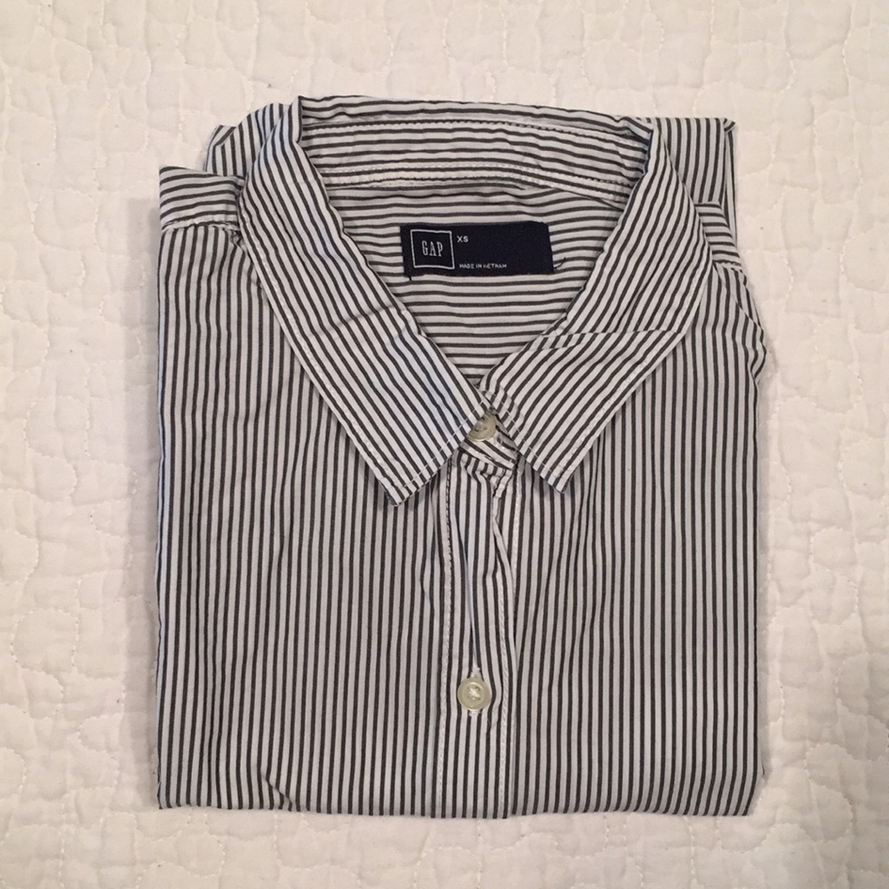 GAP Blue and White Striped Button Up